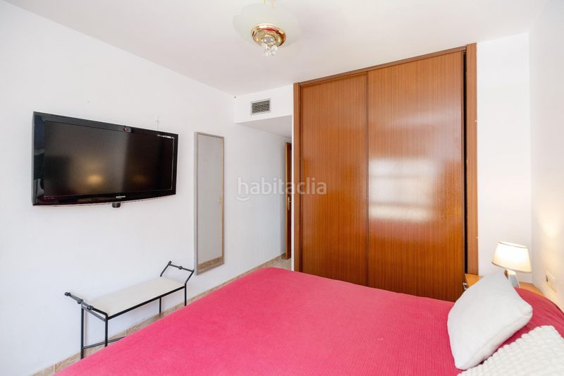 Foto 75d2a3da-9846-484f-acc4-fb1befe7ab36. Pis amb aparcament piscina a Teatinos Málaga