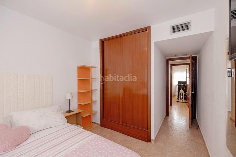 Foto aa26edcf-3c0b-4a37-99d3-769c2a73557d. Pis amb aparcament piscina a Teatinos Málaga
