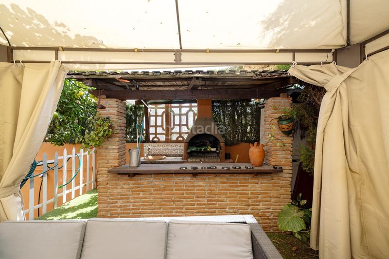 Foto 4d5d8ac3-2b98-488d-ab05-7bb6ad7f13fc. Casa aparellada amb aparcament a San Alberto - La Alcubilla - Florisol Málaga