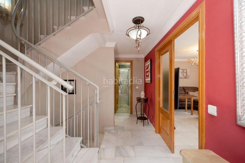 Foto 85d1cffa-248b-4188-81df-50ffb2c8ea44. Casa aparellada amb aparcament a San Alberto - La Alcubilla - Florisol Málaga