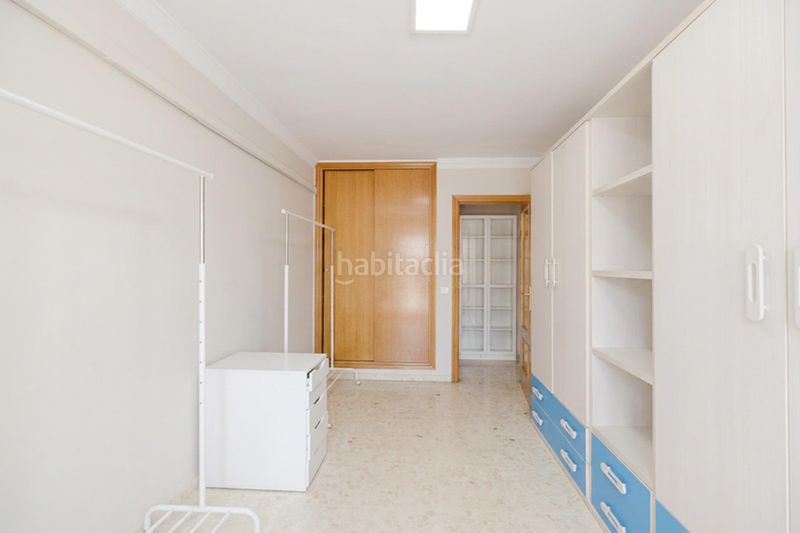 Foto a05356bb-1c22-405a-ad13-88c37dc2ce17. Casa aparellada amb aparcament a San Alberto - La Alcubilla - Florisol Málaga