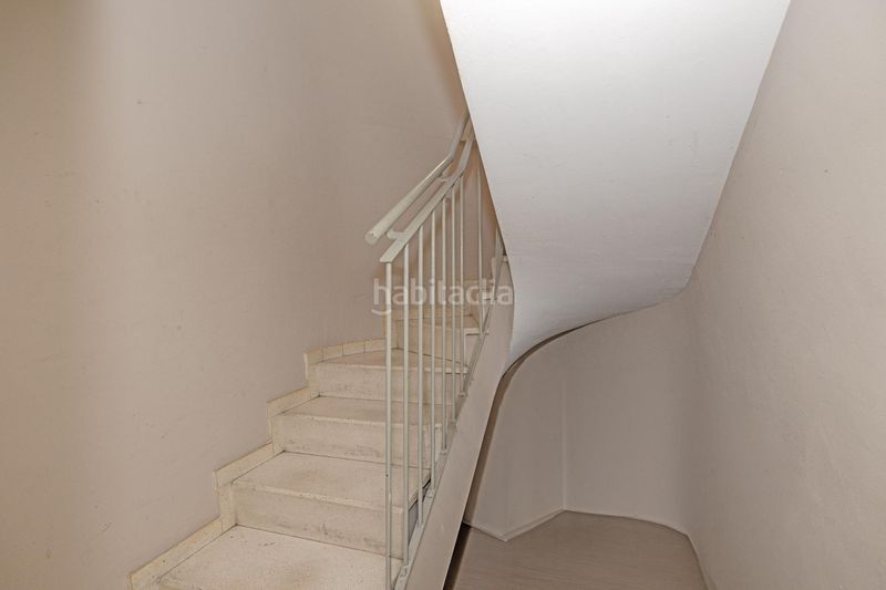 Foto b3f04305-4ee5-47db-8445-2567f483d6d0. Casa aparellada amb aparcament a San Alberto - La Alcubilla - Florisol Málaga