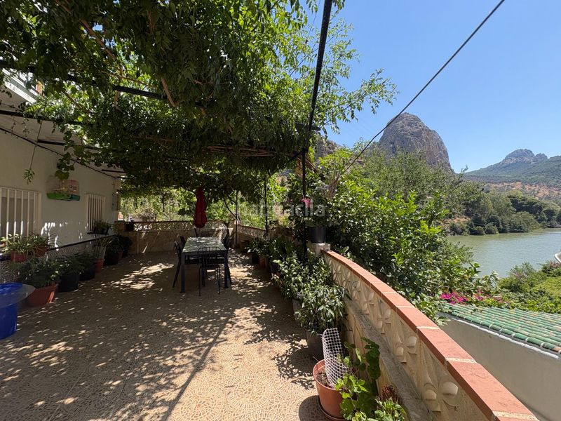 Foto ad980d32-b7a1-41c0-86f1-428adcd729c1. Casa aparellada a Ardales