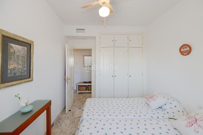 Foto a8fe04d9-e067-4806-a491-6dad35623b42. Pis amb aparcament piscina a la cala Mijas Mijas