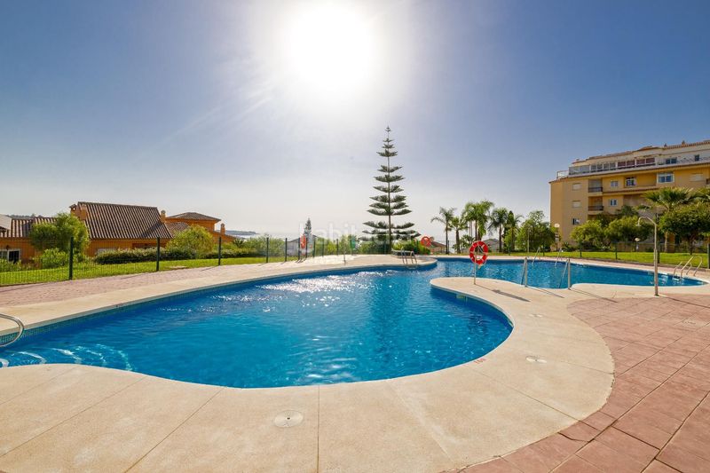 Foto cb060bf6-285d-414b-9002-a95a819e3658. Pis amb aparcament piscina a la cala Mijas Mijas