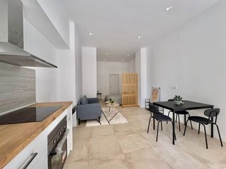 Appartement  Calle venegas. Estudios a estrenar en zona suárez