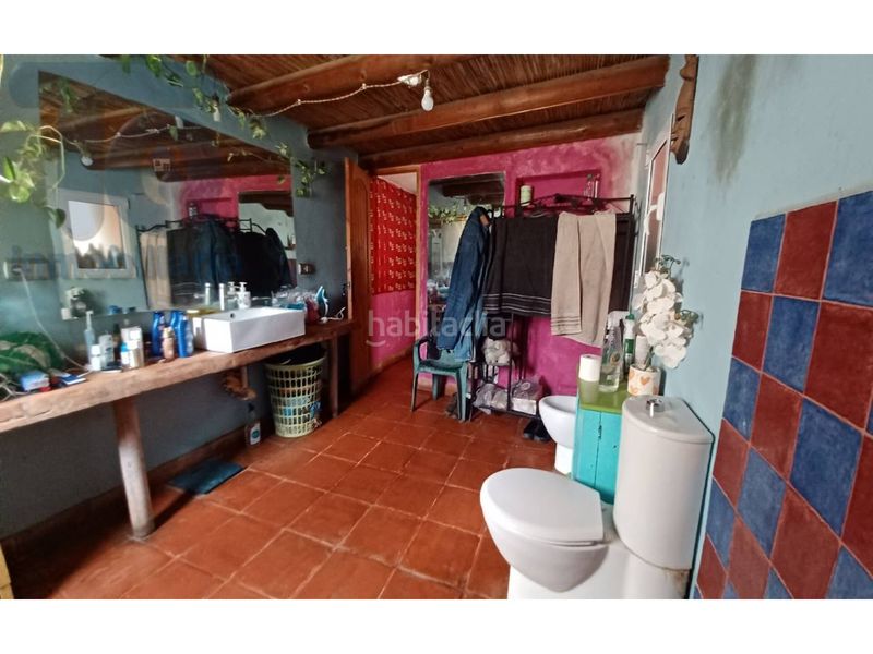 Foto b00e96aa-4555-460a-80bb-2d4d82c55678. Masia amb piscina a Alfacar