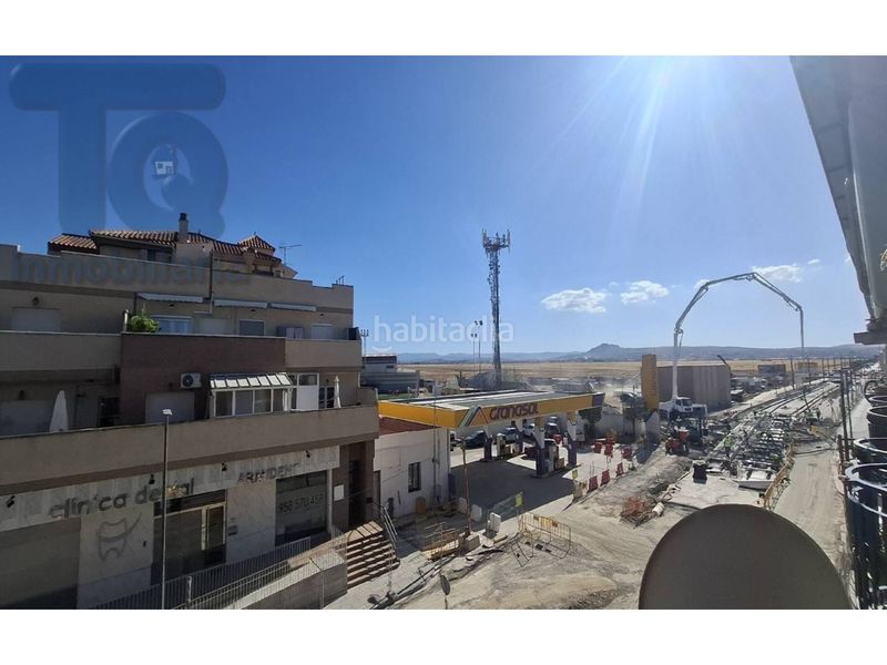 Foto c6b00489-19fe-4232-b982-ee850f7d2021. Pis amb calefacció aparcament a Poniente Armilla