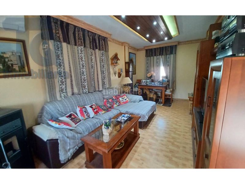 Foto 73d06a23-c428-43b5-87ac-b653ec0fd13e. Àtic amb aparcament piscina a Atarfe