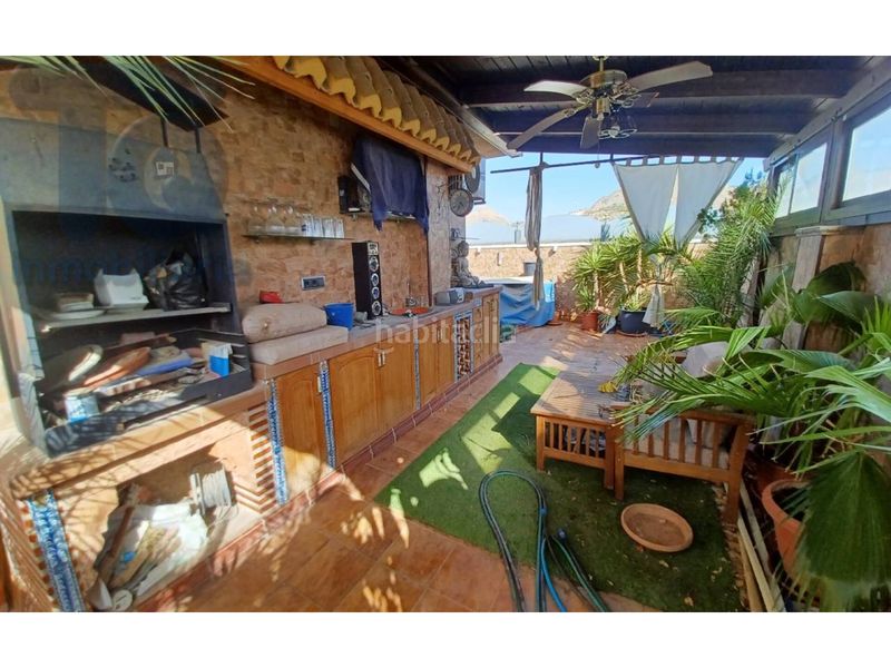 Foto 75aa7a4b-3294-43fa-bc07-de348f5cde5c. Àtic amb aparcament piscina a Atarfe