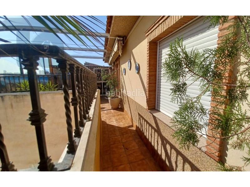 Foto ca7ac82b-b8a9-4cac-8e04-7de869f25c4e. Àtic amb aparcament piscina a Atarfe