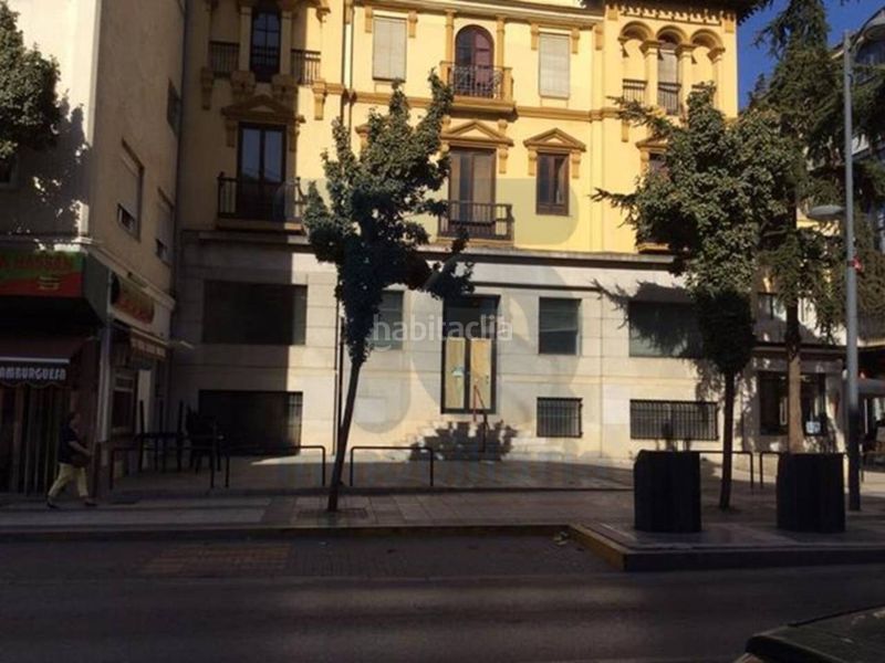 Foto fd3929e9-f6b1-49ae-88a3-91059be5a819. Edificio  en venta en Guadix