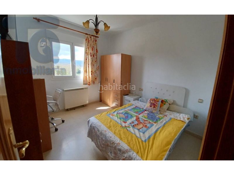 Foto 10cc89bc-a864-4a6c-b4a7-6329774e7586. Casa adossada amb calefacció aparcament a Dúrcal