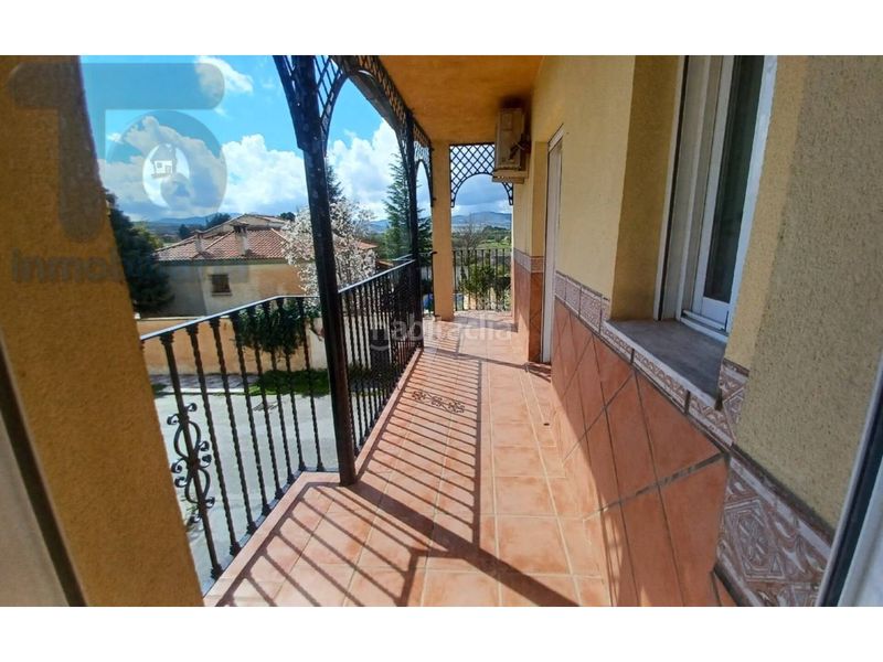 Foto c6caad9c-dc74-44df-96a6-b4284a81f276. Casa adossada amb calefacció aparcament a Dúrcal