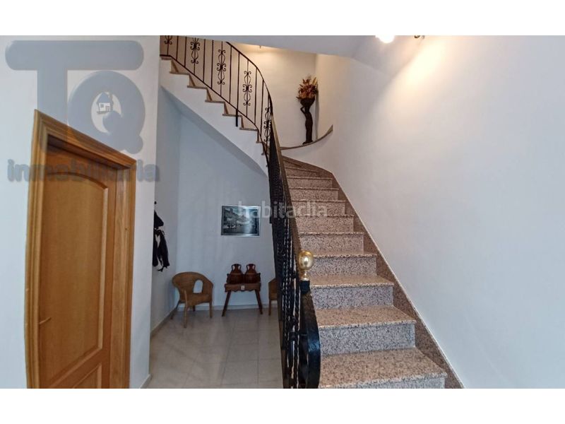 Foto cddd47e9-0e26-4a0c-b92e-4b02af0df559. Casa adossada amb calefacció aparcament a Dúrcal