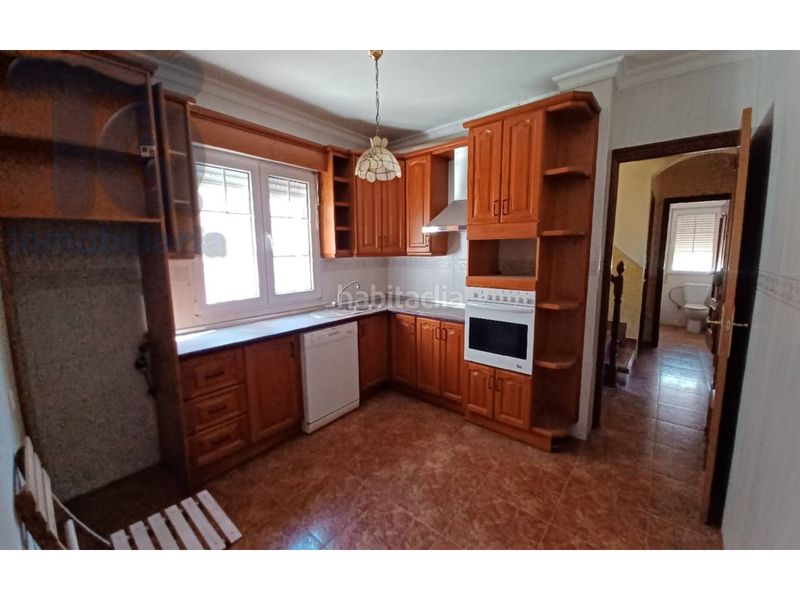 Foto d70ec58f-79ae-4a1b-b394-f0cd55b7f03a. Casa amb calefacció aparcament piscina a Dúrcal