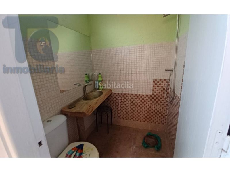 Foto f9d9ddbe-aee6-496e-b960-6d825a4931a9. Masia amb piscina a Alfacar