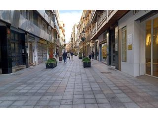 Piso en Calle Junto a  San Antón