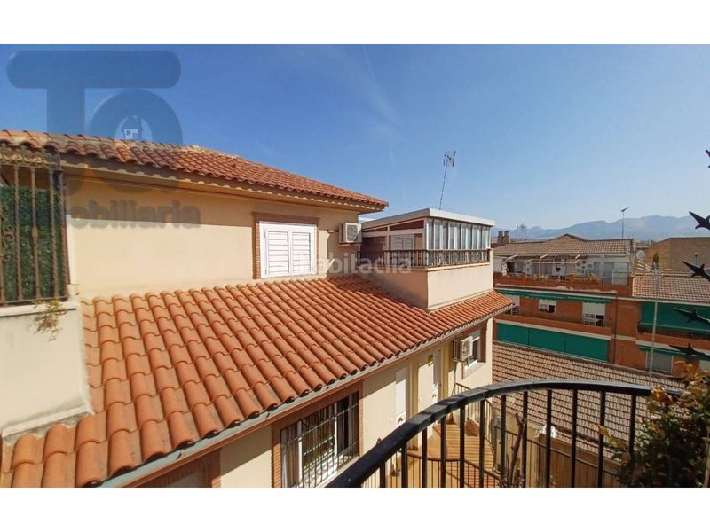 Foto 04a8dbe8-d56b-4de6-8981-edc5678c118d. Àtic amb aparcament piscina a Atarfe