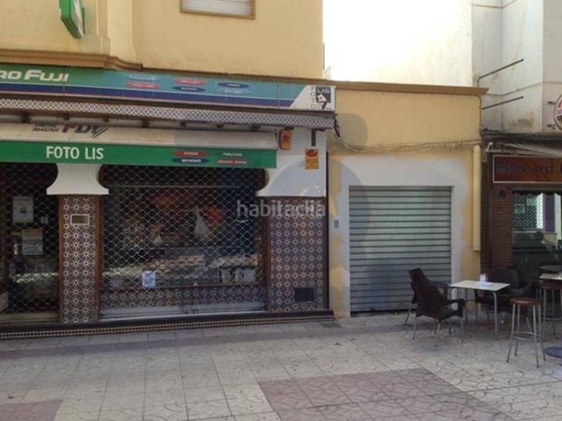 Foto 8ef3ec0d-d4f6-4c33-8c4d-6bfa785de2a0. Edificio  en venta en Guadix