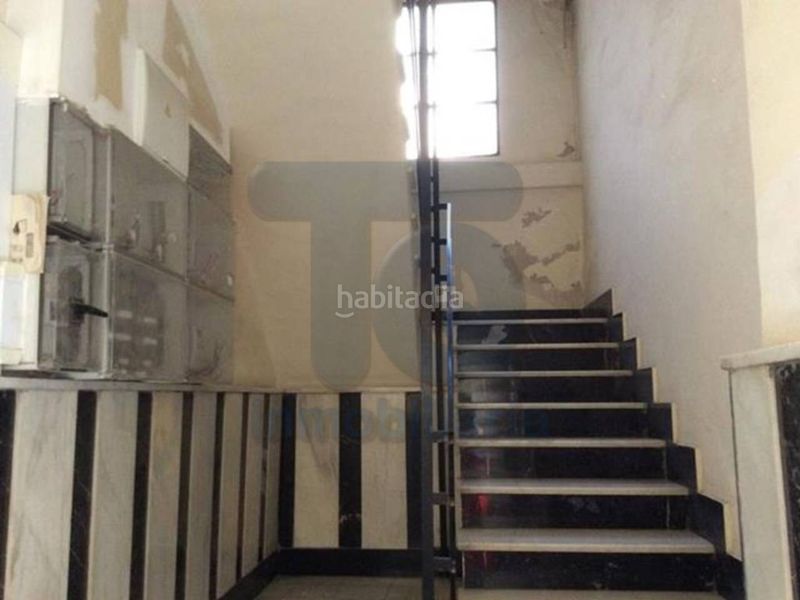 Foto e90dca44-5761-45f9-99b2-8fb77e3d2c35. Edificio  en venta en Guadix