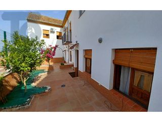 Reihenhaus  Calle zenete. Casa adosada en venta en albaicín18010