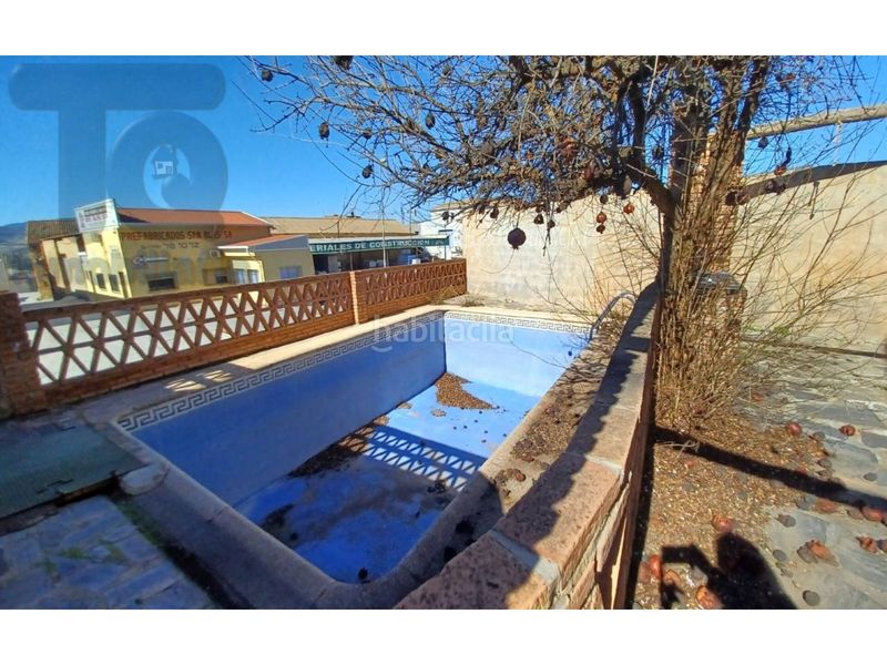 Foto caf6101e-df10-4274-b739-6dbac12e439d. Casa amb calefacció aparcament piscina a Dúrcal