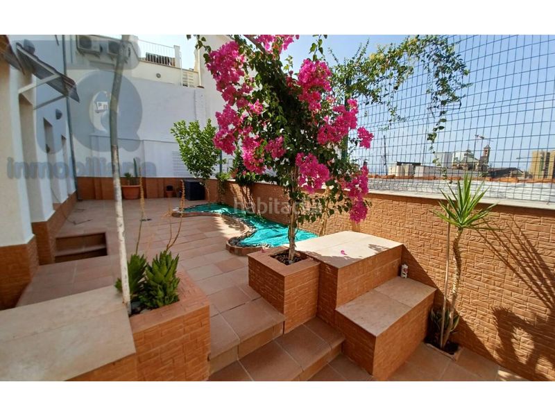 Foto fa5c6c38-5b92-4eca-8b8d-9581560a3934. Casa amb calefacció aparcament a Barrio de Albaicín Granada