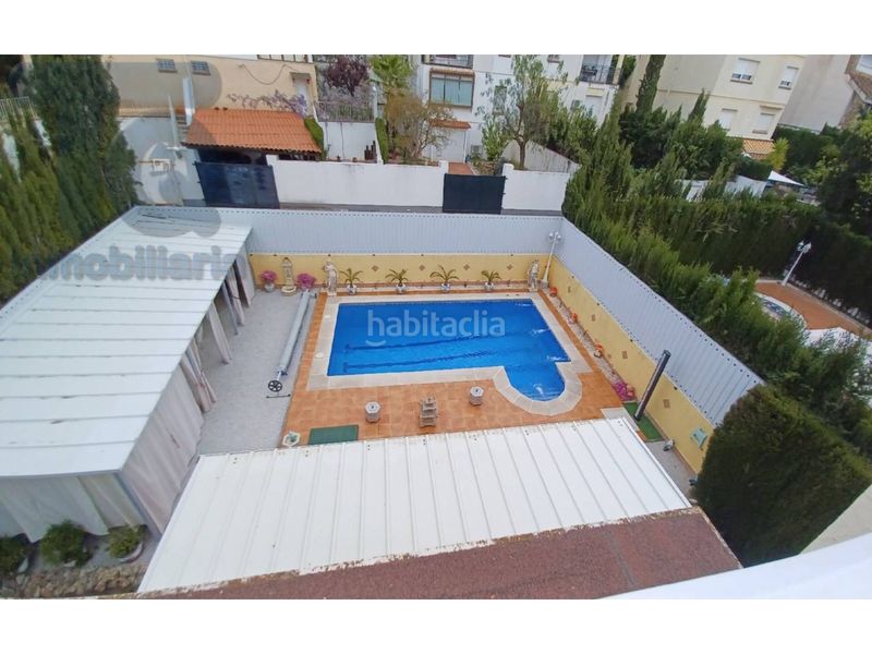 Foto 97194e34-b18b-4f75-9278-1e2ec0a0af85. Casa amb calefacció aparcament piscina a Albolote