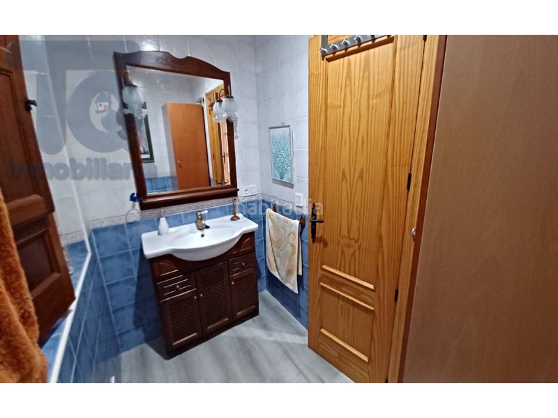 Foto 0a5ae554-d94e-45f3-bdfc-d1d4f9f4c852. Casa amb calefacció aparcament a Barrio de Albaicín Granada