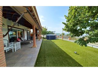 Chalet  Calle cordoba. Chalet unifamiliar en venta en nívar