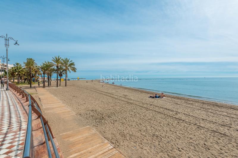 Foto 0ab6b1e1-aa15-40ec-975d-3255a88eb08c. Piso ¡tu vida junto al mar empieza aqui! en Zona Centro Comercial Torrequebrada Benalmádena