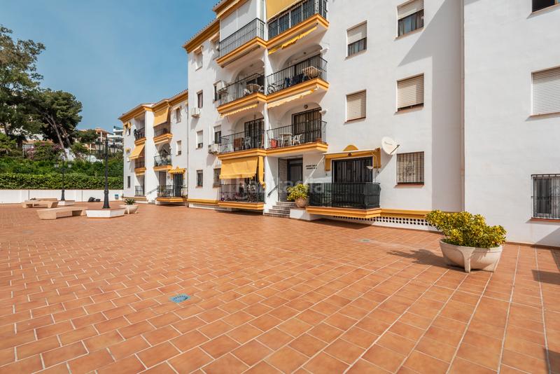 Foto ad96ccb2-2edb-4302-afc2-33da15684f5e. Piso ¡tu vida junto al mar empieza aqui! en Zona Centro Comercial Torrequebrada Benalmádena