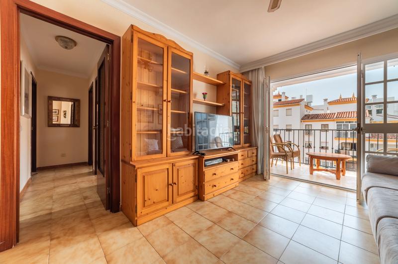 Foto b02b82c9-0f99-499b-af5b-f6475cb7e0d1. Piso ¡tu vida junto al mar empieza aqui! en Zona Centro Comercial Torrequebrada Benalmádena