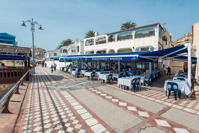 Foto bc283721-406b-4a16-ab1a-d956cc2ec8a3. Piso ¡tu vida junto al mar empieza aqui! en Zona Centro Comercial Torrequebrada Benalmádena
