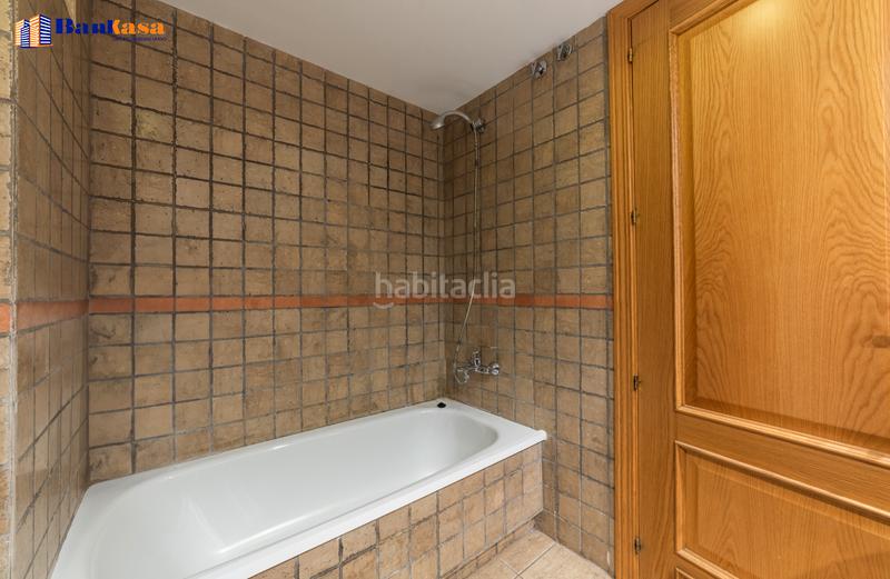 Foto 3ce6aea8-8071-4518-a3d1-d18590427d4f. Doppelhaus mit kamin parking pool in Pinares de San Antón Málaga