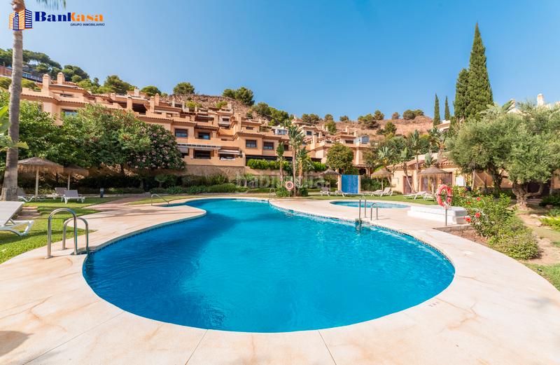 Foto 51272623-4845-43cf-9b97-682f59ff774e. Doppelhaus mit kamin parking pool in Pinares de San Antón Málaga