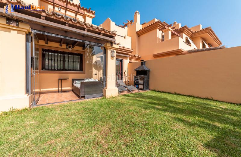 Foto 5de1b05d-b187-41d9-aee0-1b1a8d15dc43. Doppelhaus mit kamin parking pool in Pinares de San Antón Málaga