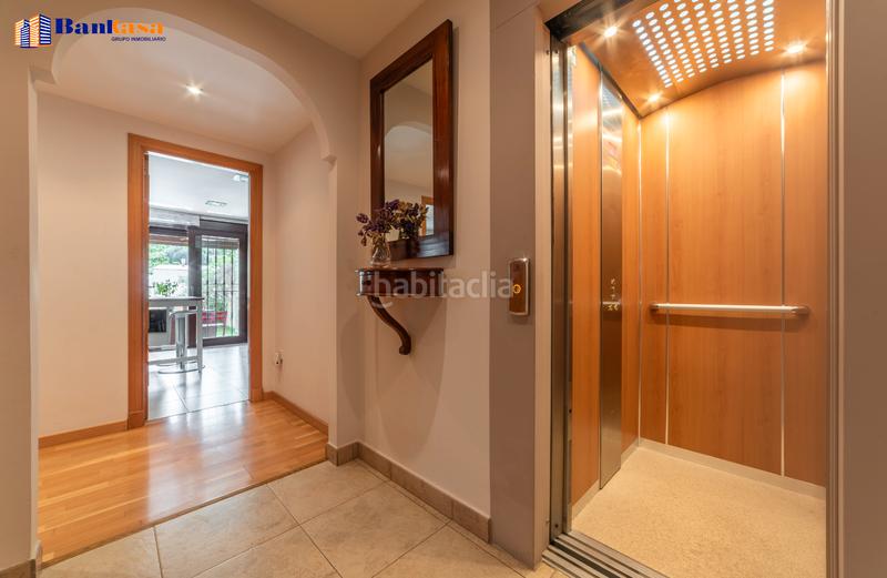 Foto cce01190-21b0-4ebe-b7ad-4542e271edc1. Doppelhaus mit kamin parking pool in Pinares de San Antón Málaga