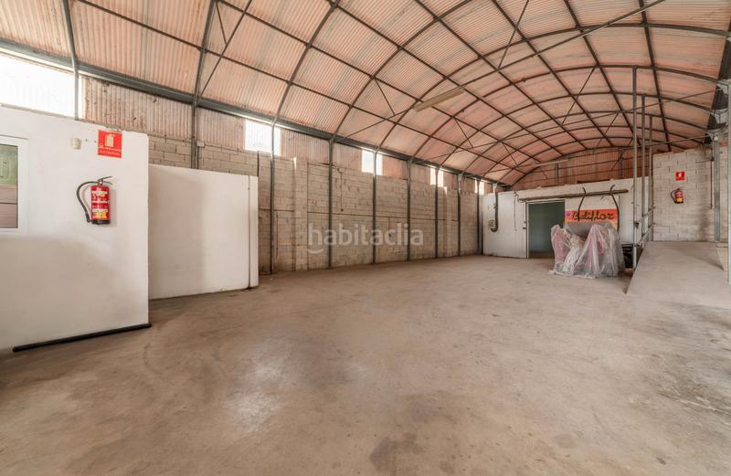 Foto faf55a98-d7e0-4351-906b-705ff69f6500. Location bâtiment à usage industriel dans El Cortijuelo Málaga