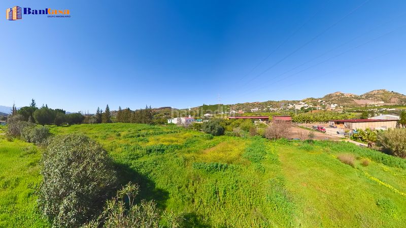 Foto 10dce2db-2628-4f66-802c-f4d02d2bc3d4. Finca rústica a Campanillas Málaga