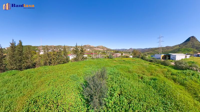 Foto 3a364f1a-019f-40ae-bf52-73159df0e879. Finca rústica a Campanillas Málaga