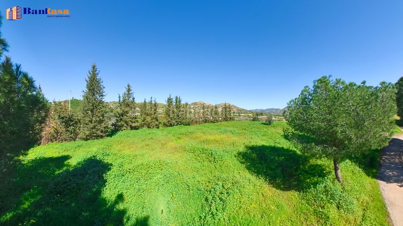 Foto 89dda59b-d658-4a3d-97b5-5840ce27cfae. Finca rústica a Campanillas Málaga