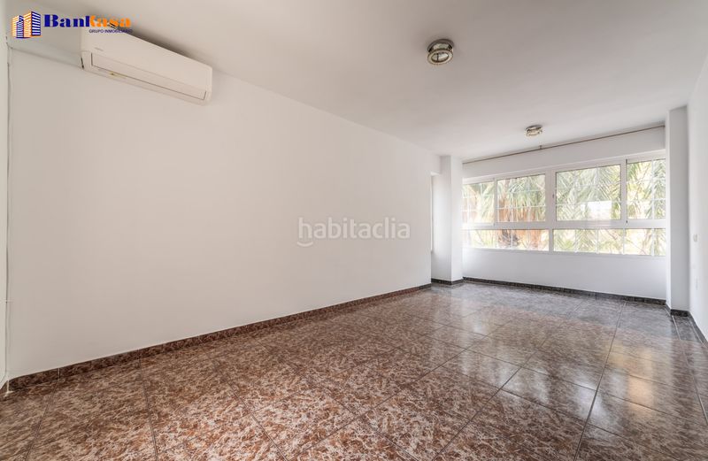 Foto 403a14d0-fe1e-4dfb-8dbd-8755f851e37c. Pis a La Luz - El Torcal Málaga