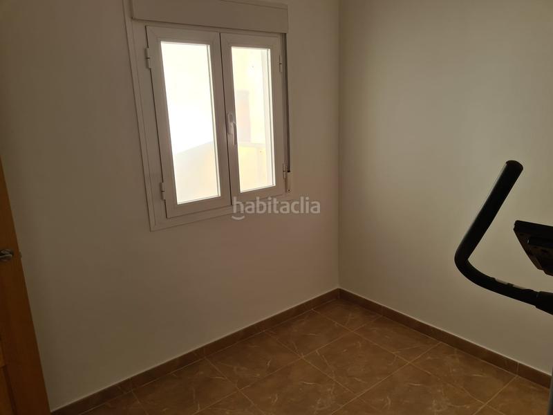 Foto 5e329e1e-5ab6-4fcf-b8de-0aad7f8f6ffb. Casa adossada a Colmenar