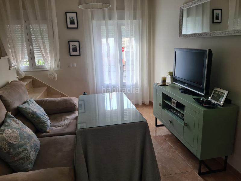Foto ae1e751d-6b7e-42c3-b1e6-237ef4a35ba4. Casa adossada a Colmenar