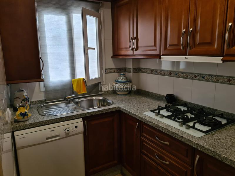 Foto ea38bd05-4b4b-4a49-ac5f-a0fbf02f95bf. Casa adossada a Colmenar
