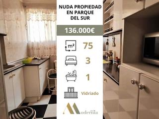 Etagenwohnung  Plaza de nazaret. Nuda propiedad en mlaga.