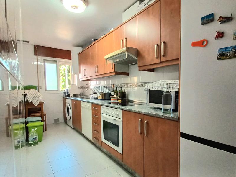 Foto 2dc9429d-45ff-4250-8b5e-5ba4ebb0d4fe. Etagenwohnung mit pool in Girón - Las Delicias Málaga