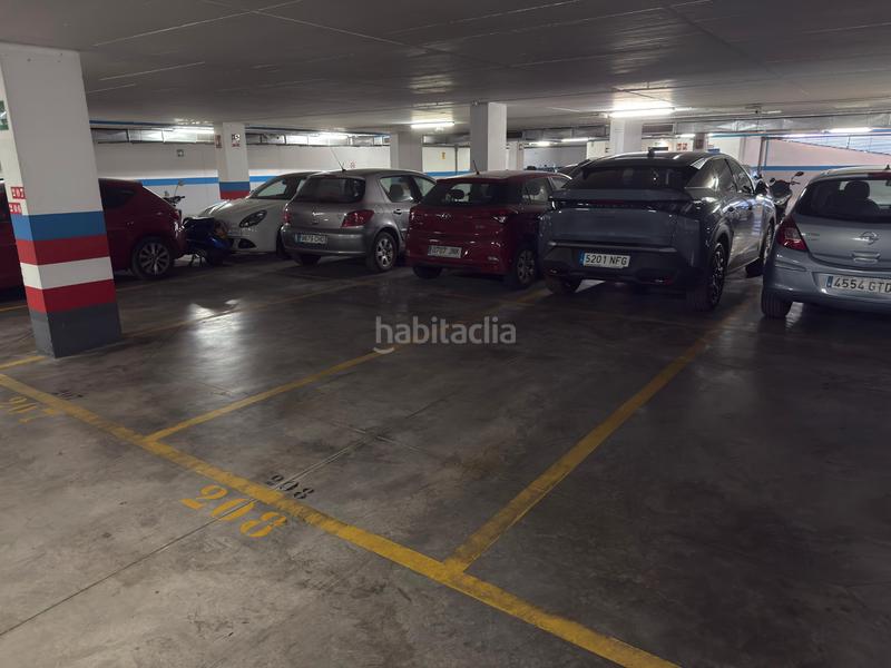 Foto d22d3ae5-34a0-43bf-aae4-00e917cea975. Etagenwohnung mit pool in Girón - Las Delicias Málaga